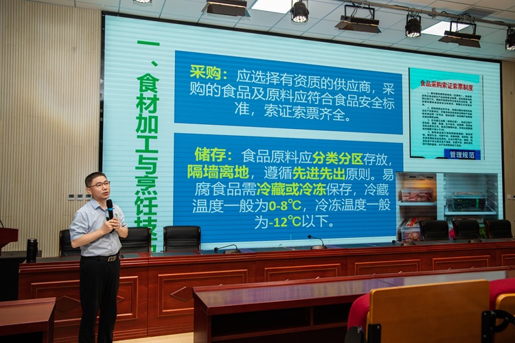 217A8242.jpg